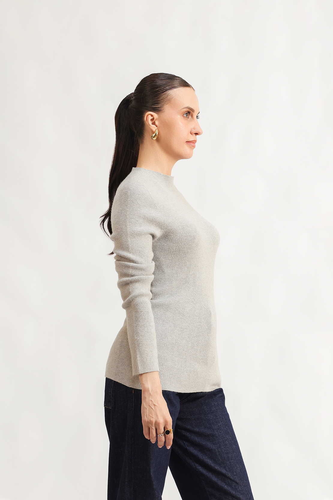 LADIES SWEATER