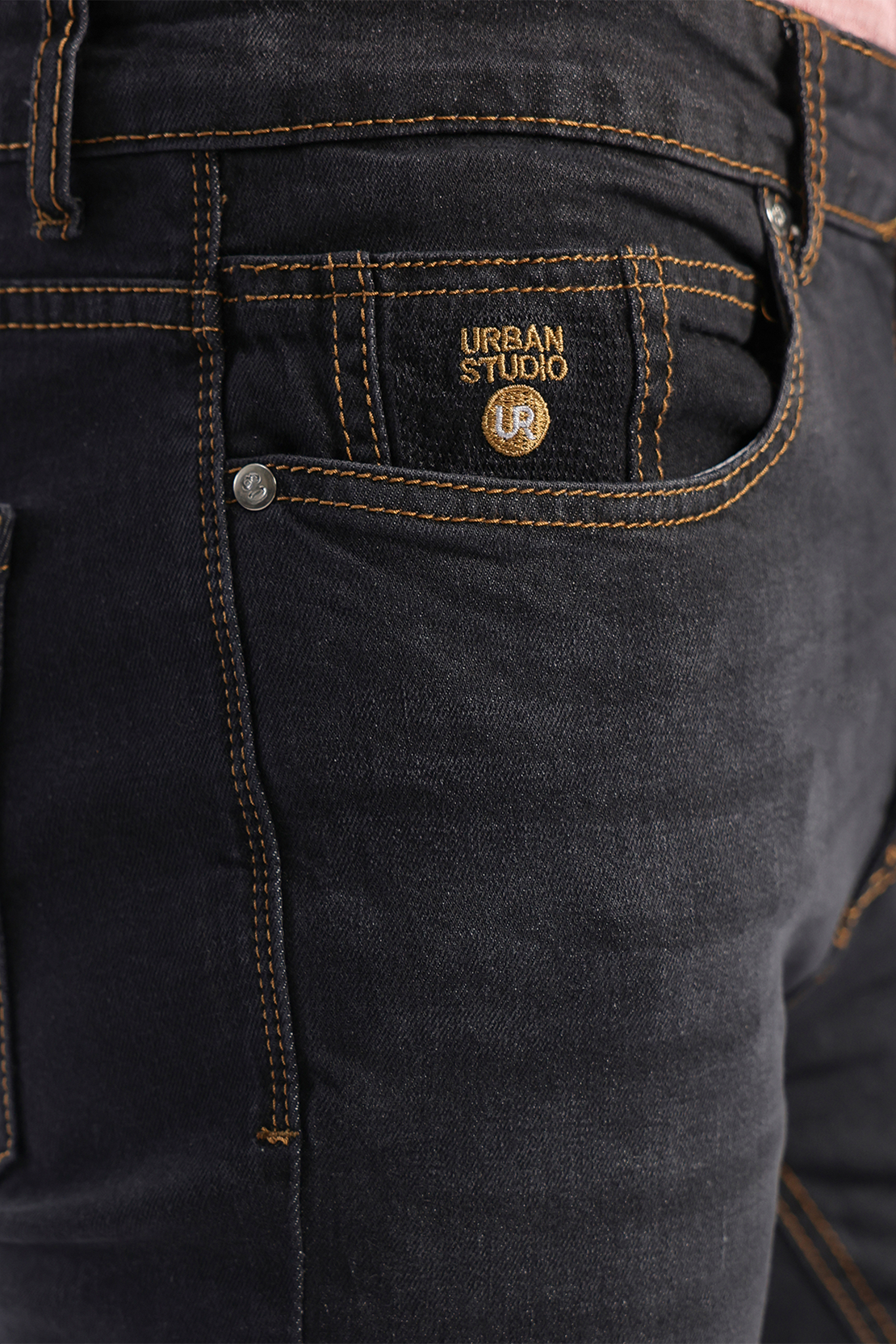 SLIM FIT JEANS