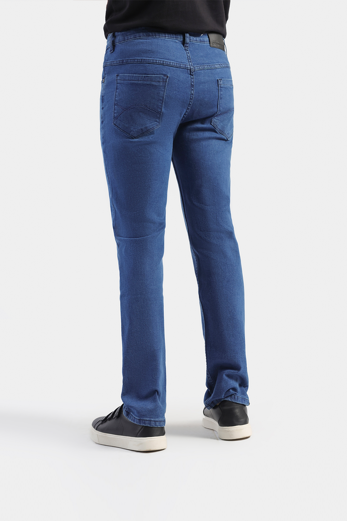 SLIM FIT JEANS