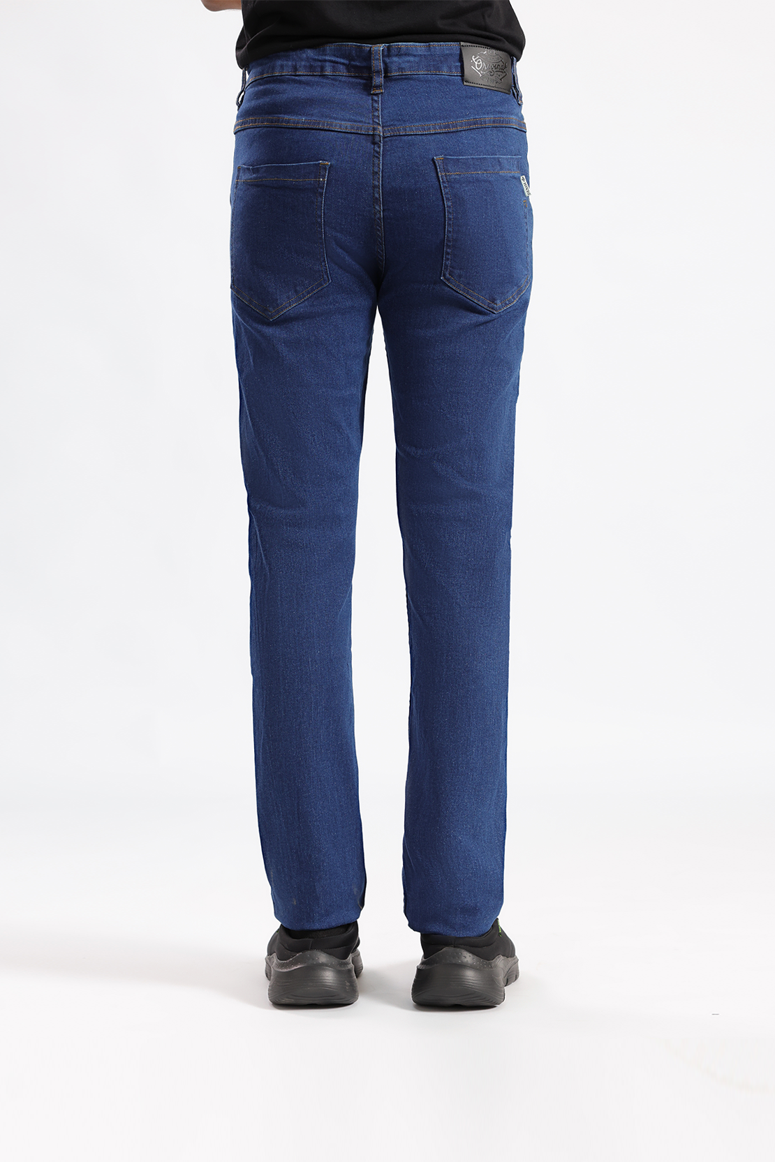 slim fit jeans