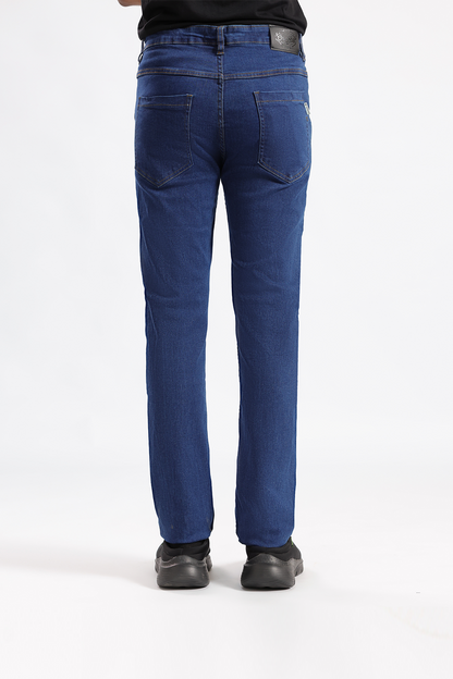 slim fit jeans