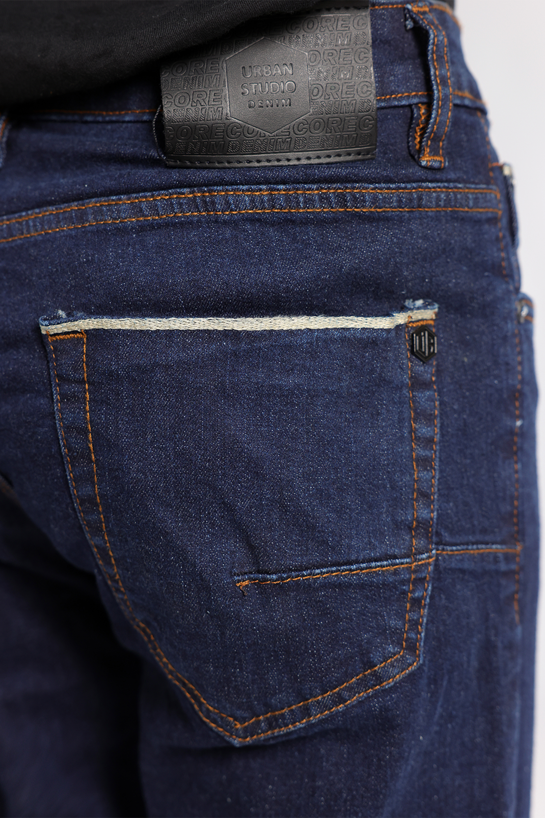 BASIC SLIM FIT JEANS