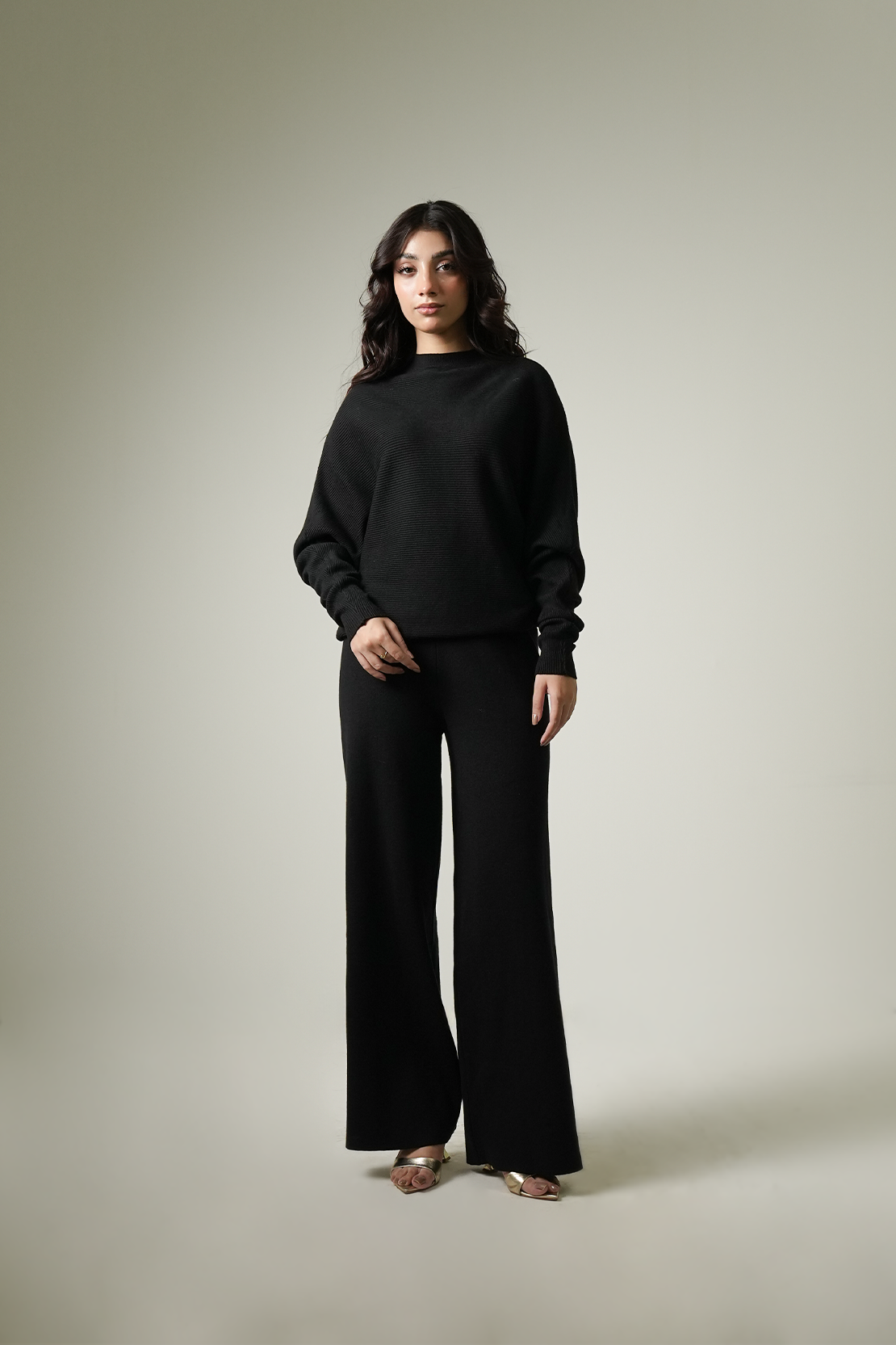 LADIES SWEATER