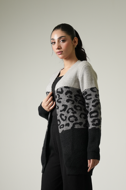 LADIES SWEATER