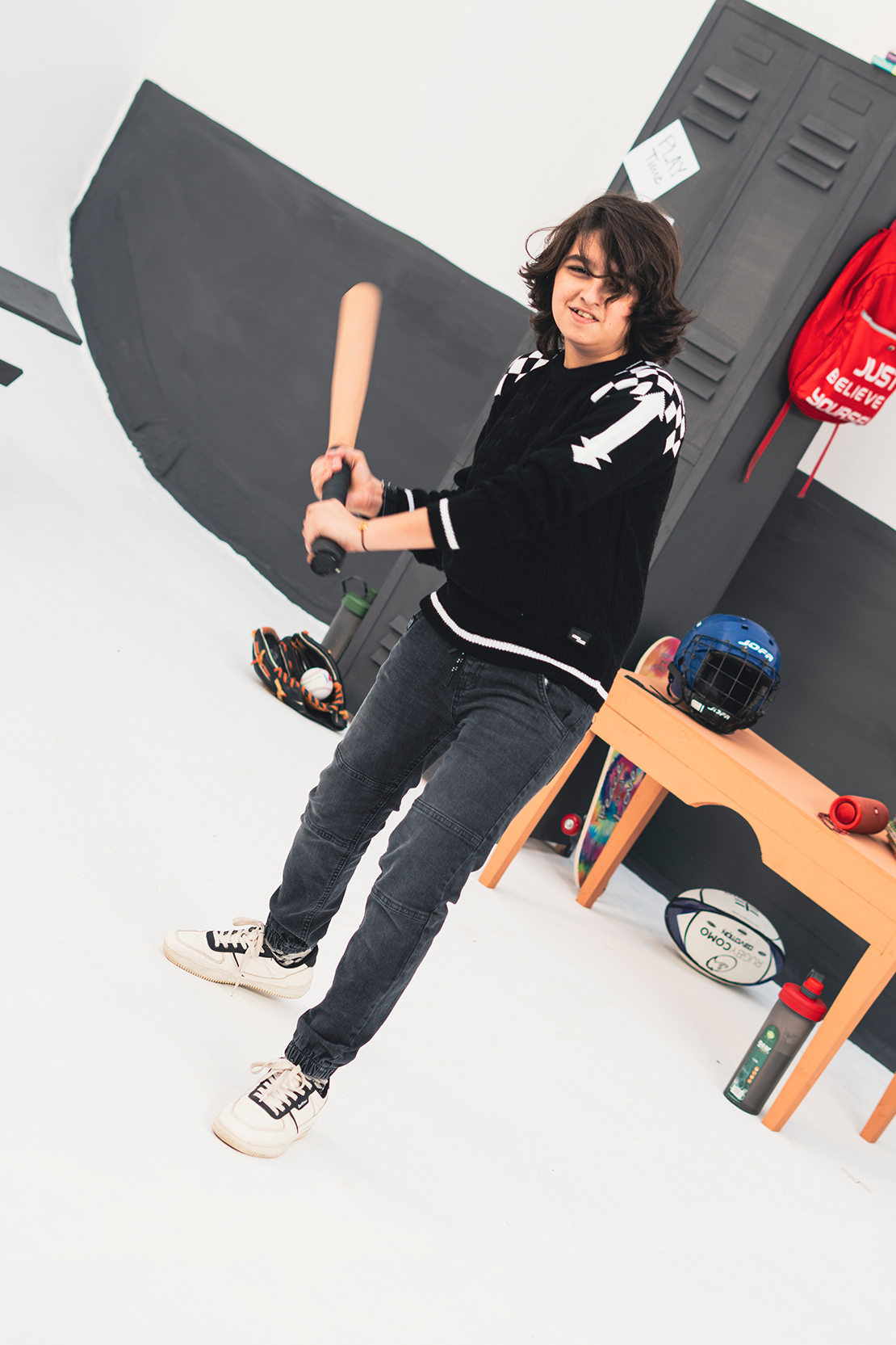 BOY SWEATER