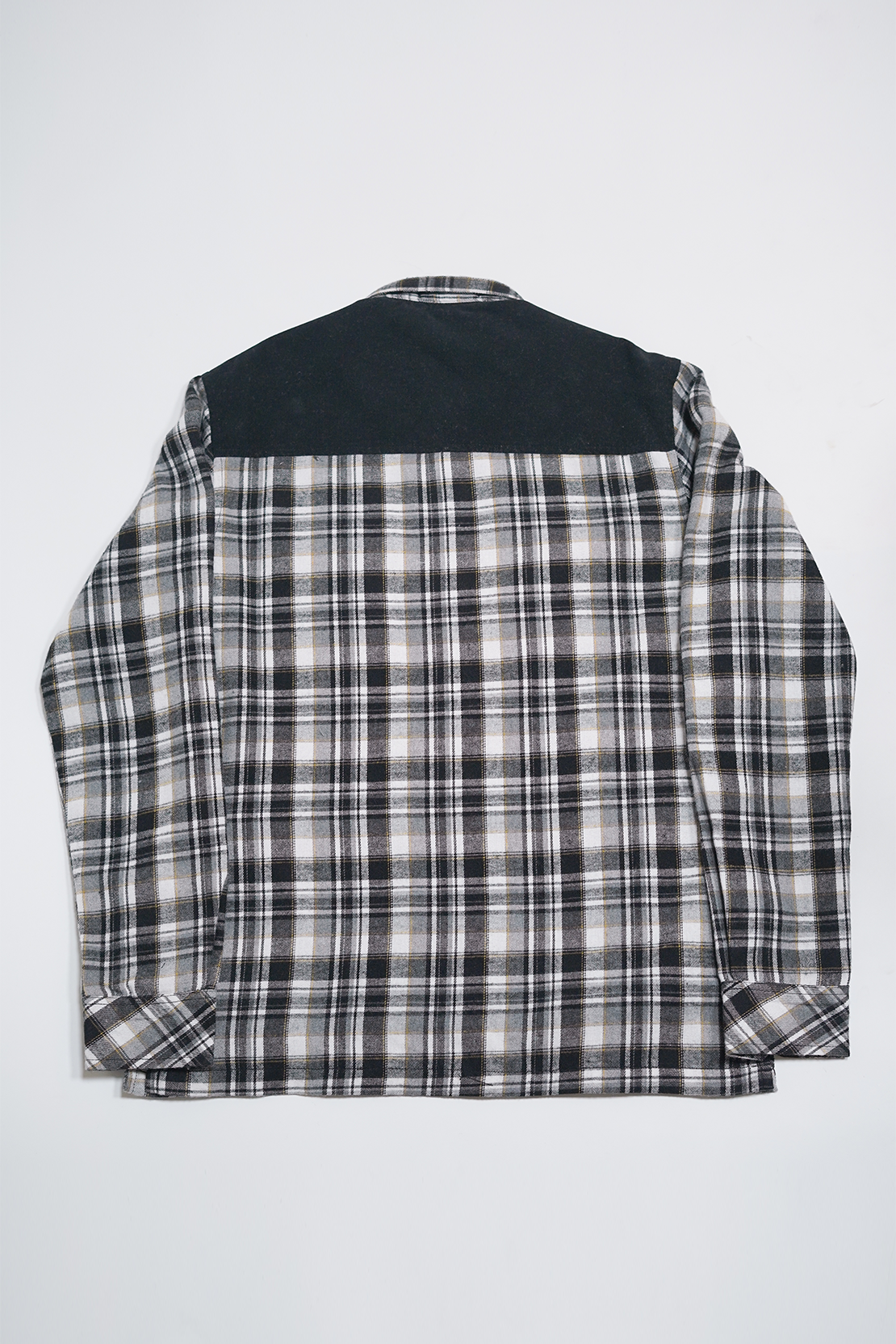 MEN SHACKET