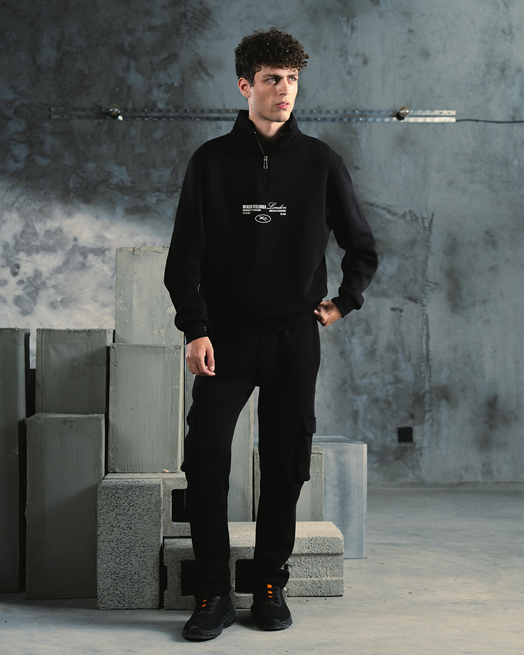 RELAXED MOCKNECK PULL-OVER