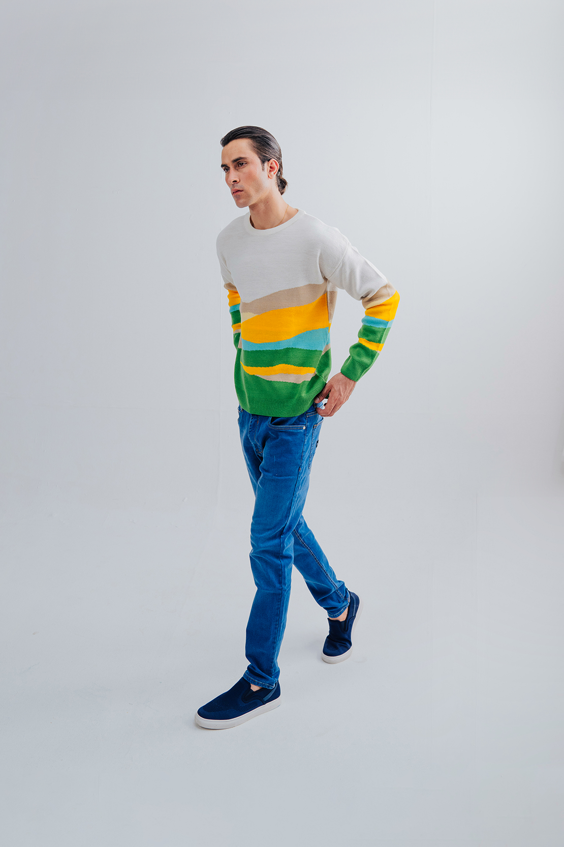 Men Contrast Sweater
