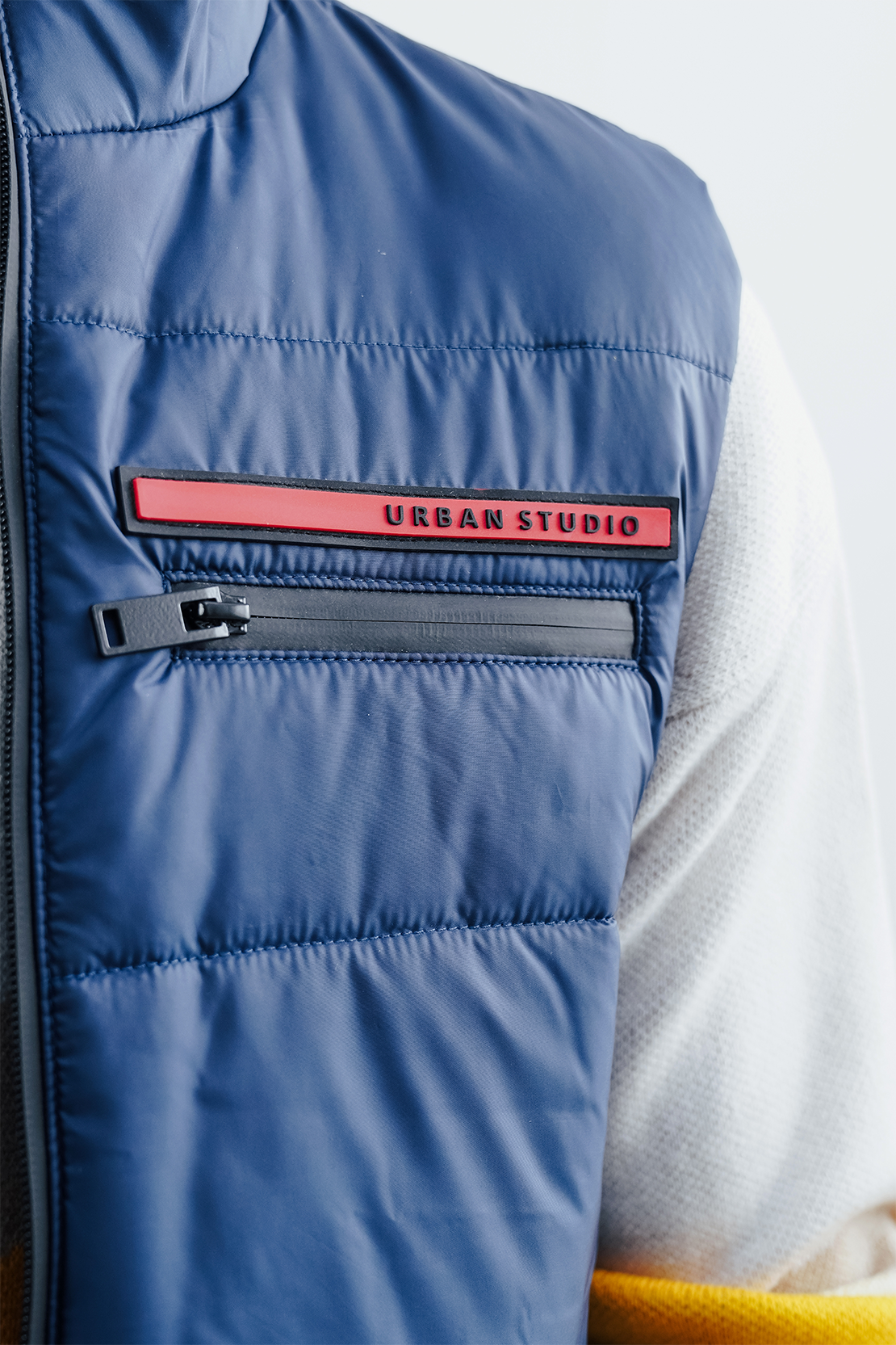 Men Sleeveless Jacket