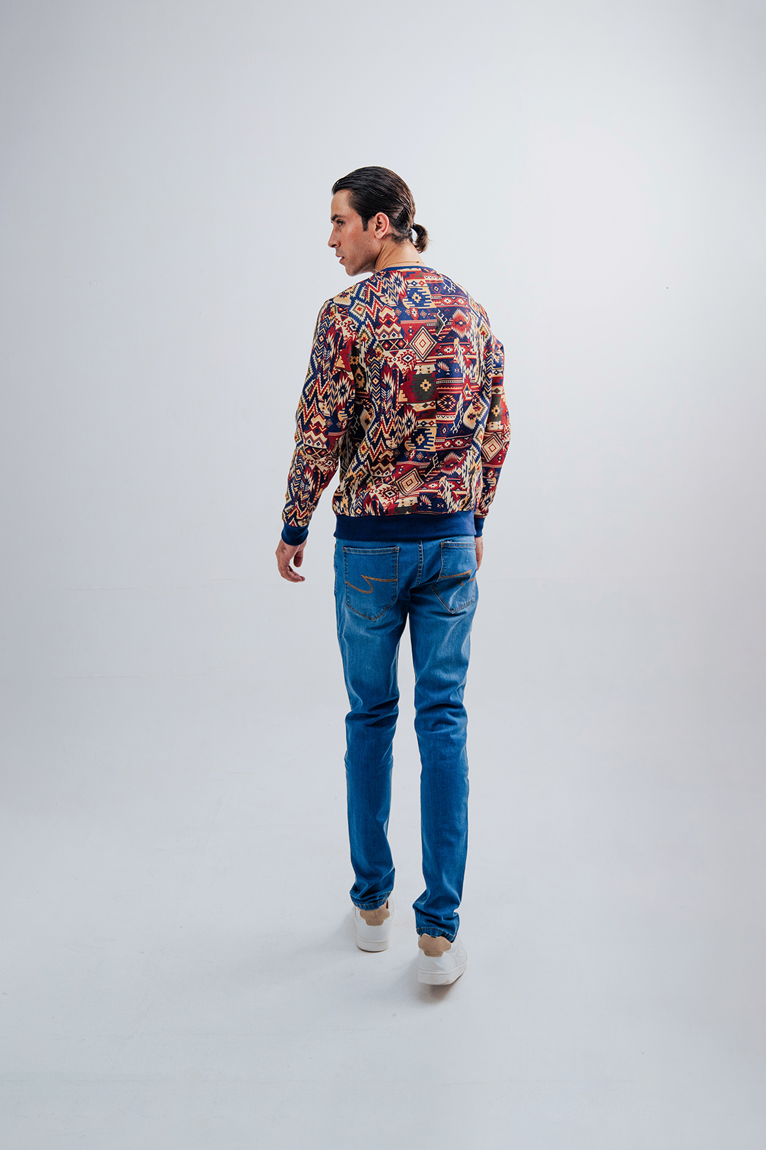 Men Graphic Sweat Shirt