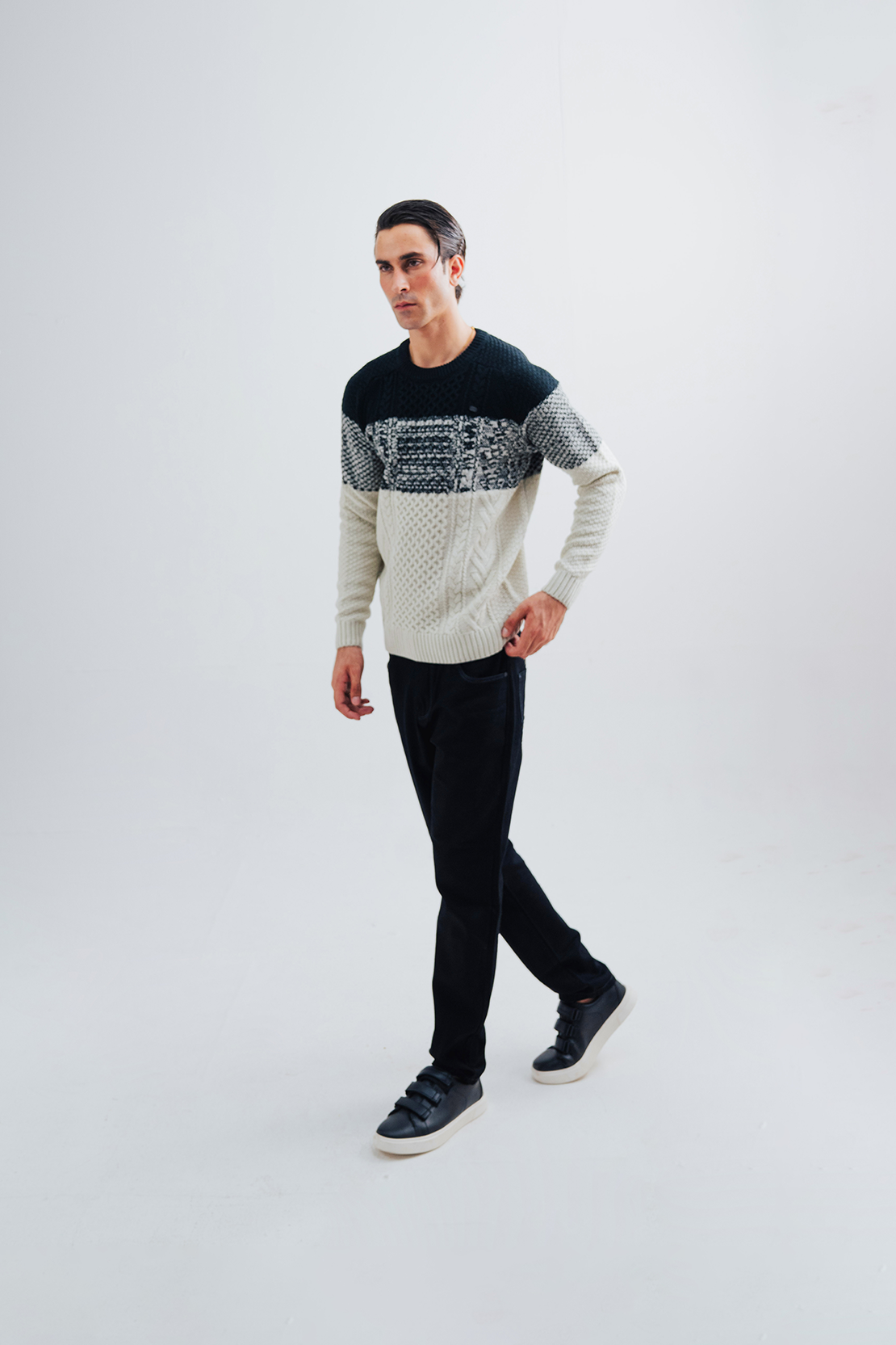 KNITTED STRIPED SWEATER