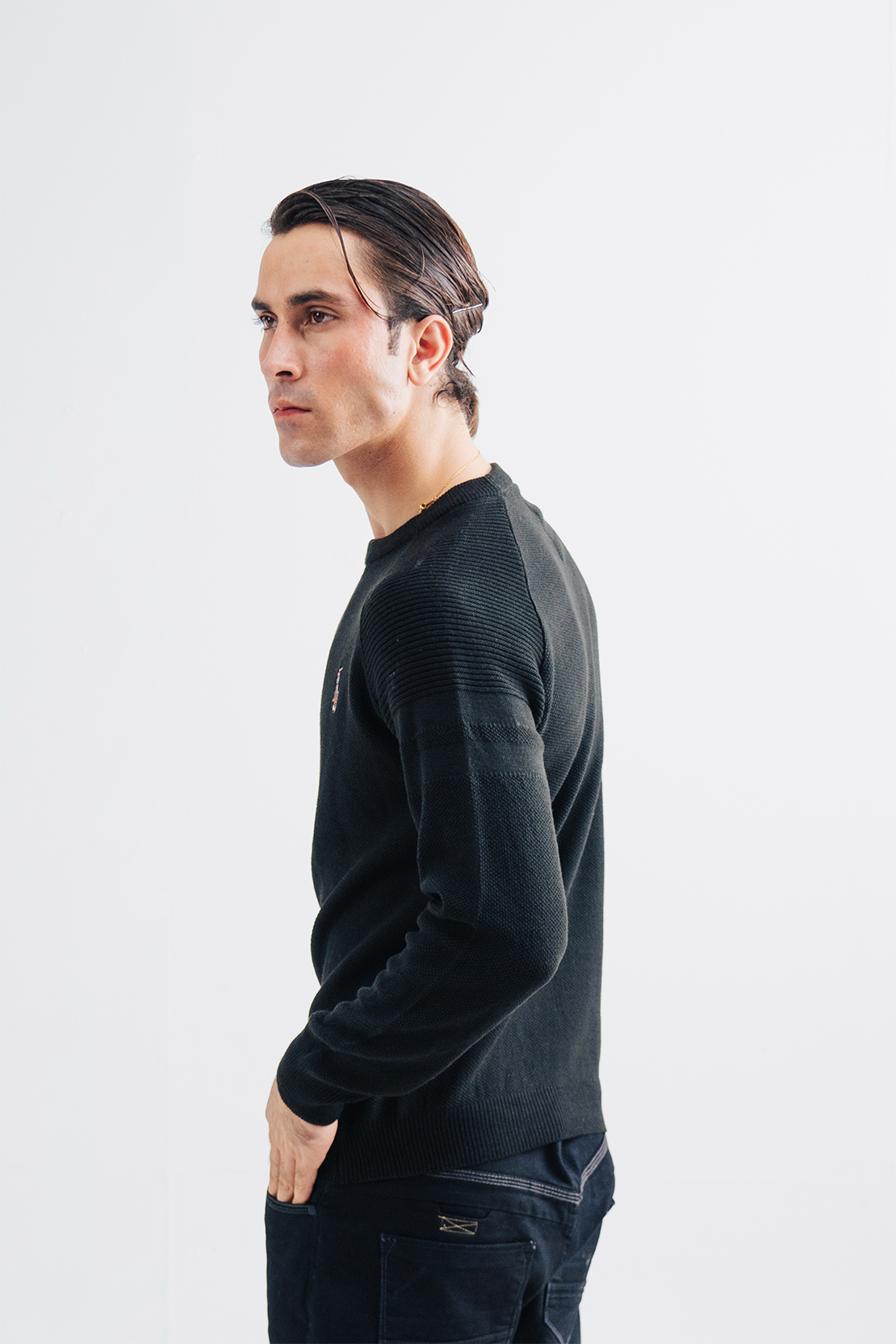 MEN SWEATER