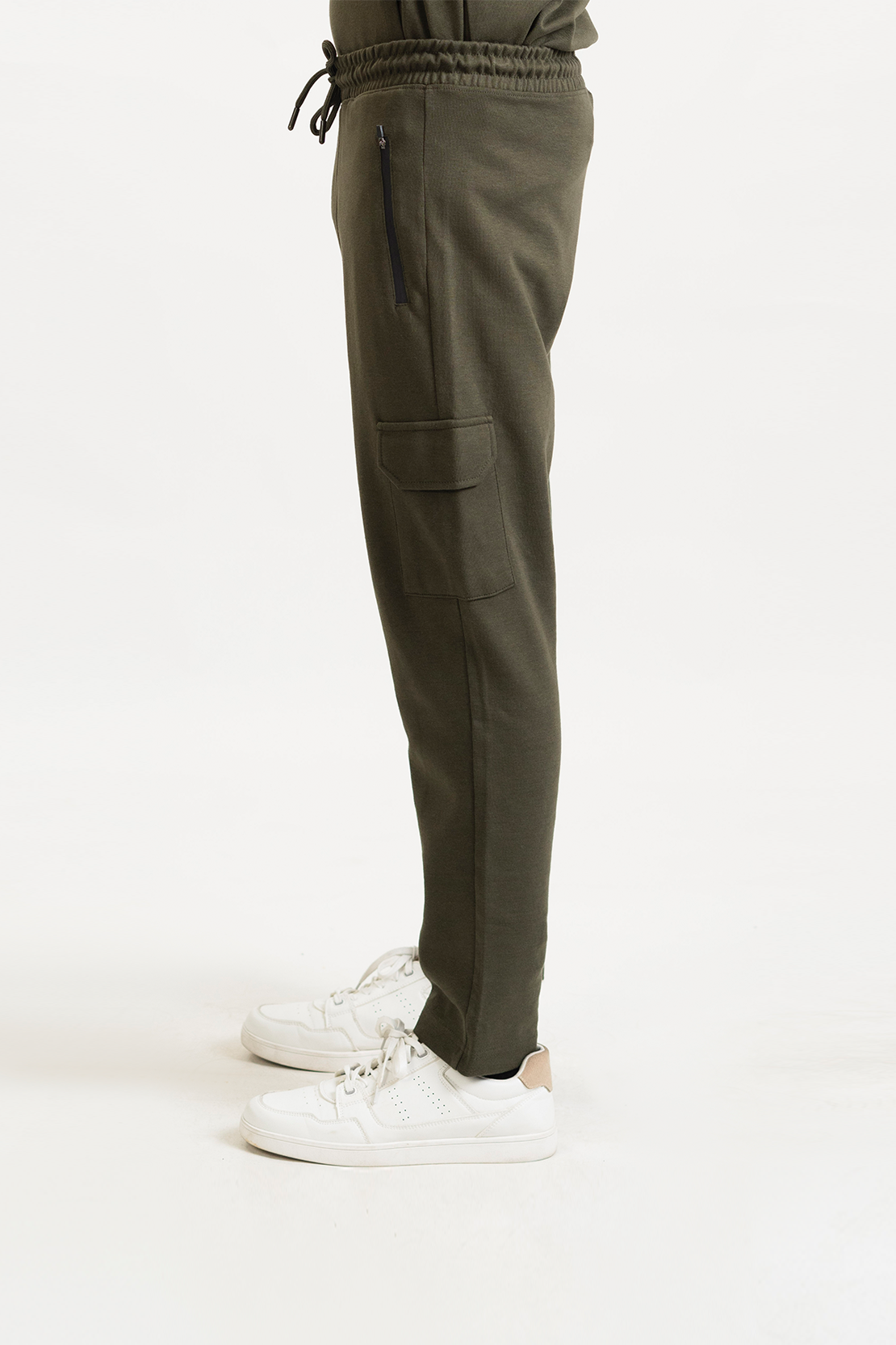 MEN TROUSER