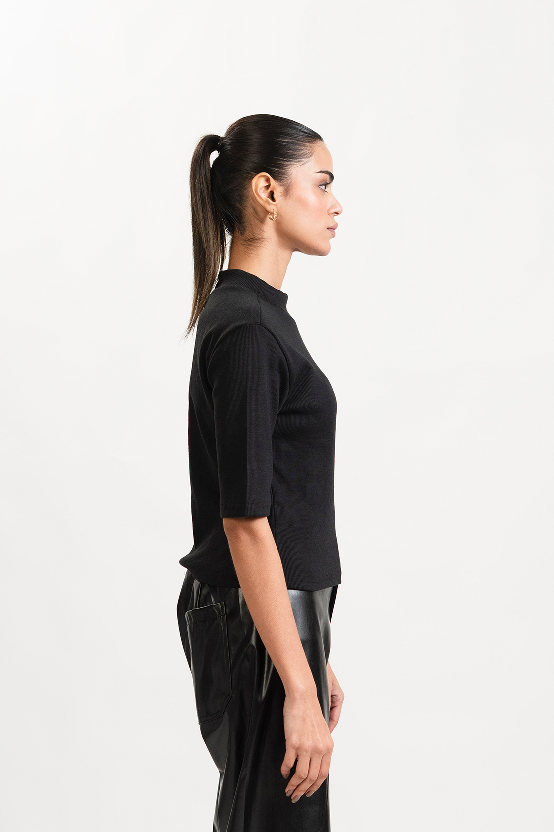 LADIES INNER WEAR