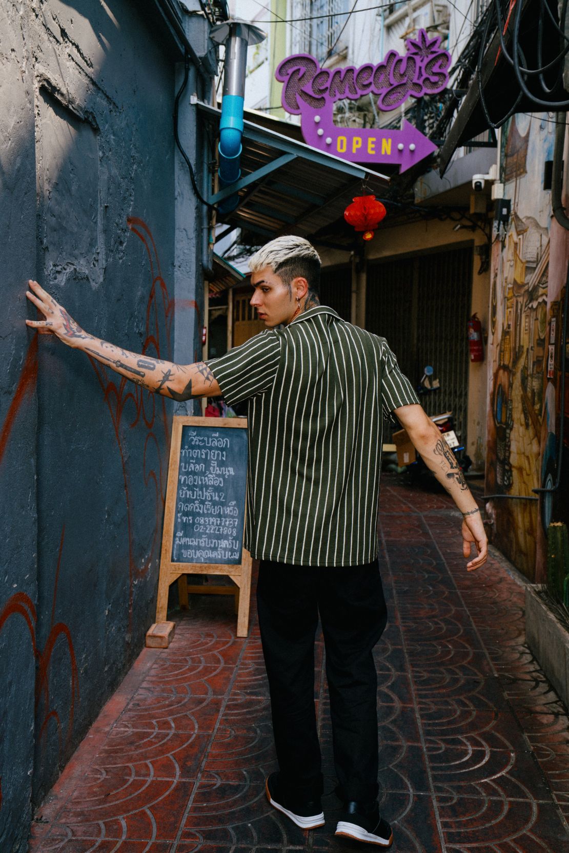 MEN KNITTED SHIRT