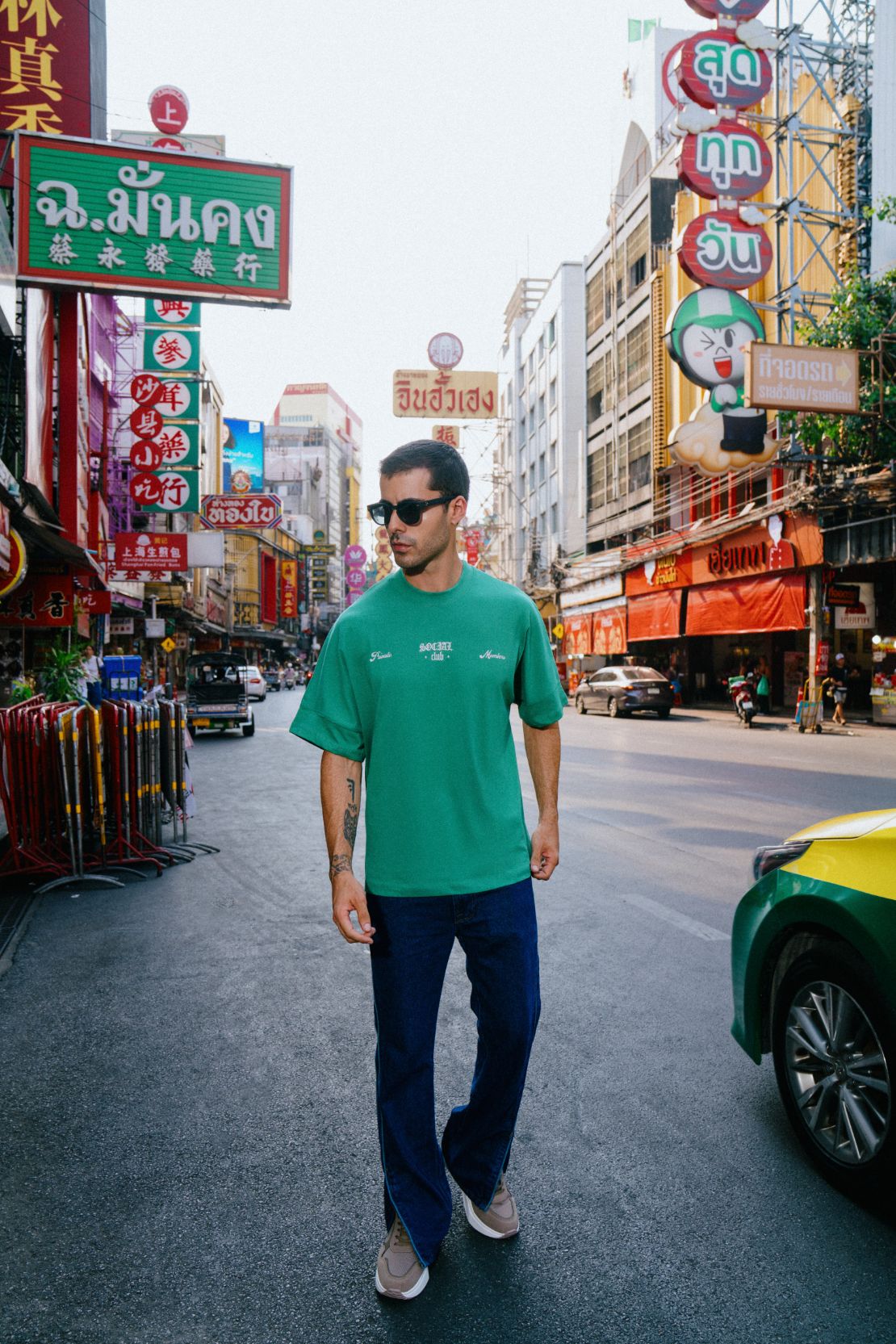 MEN T SHIRT