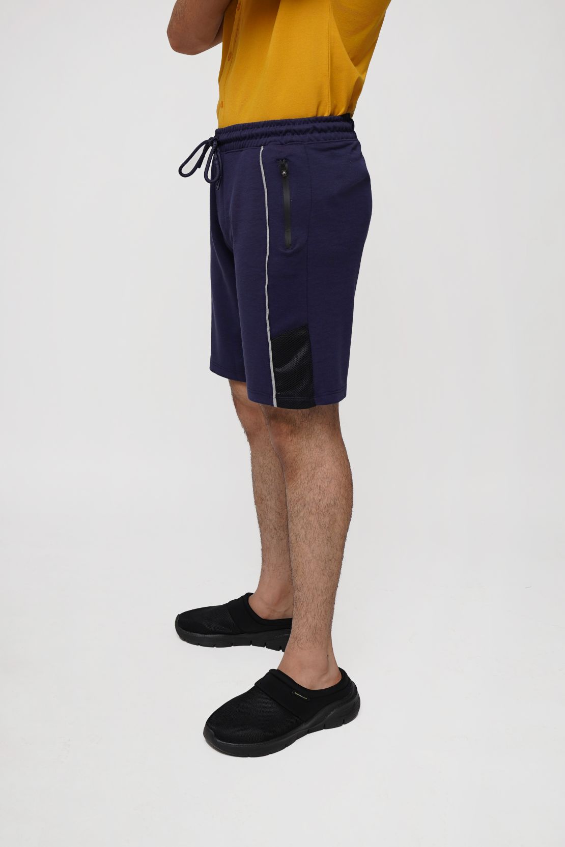 Men Contrast Short