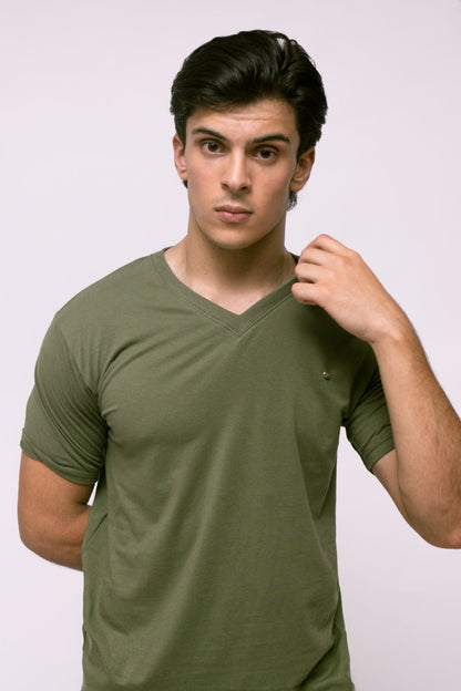 V-NECK TEE