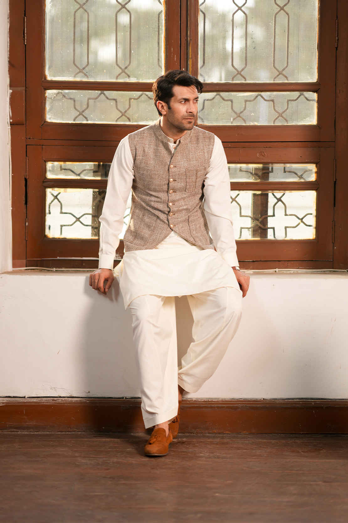 Self Textured Waistcoat