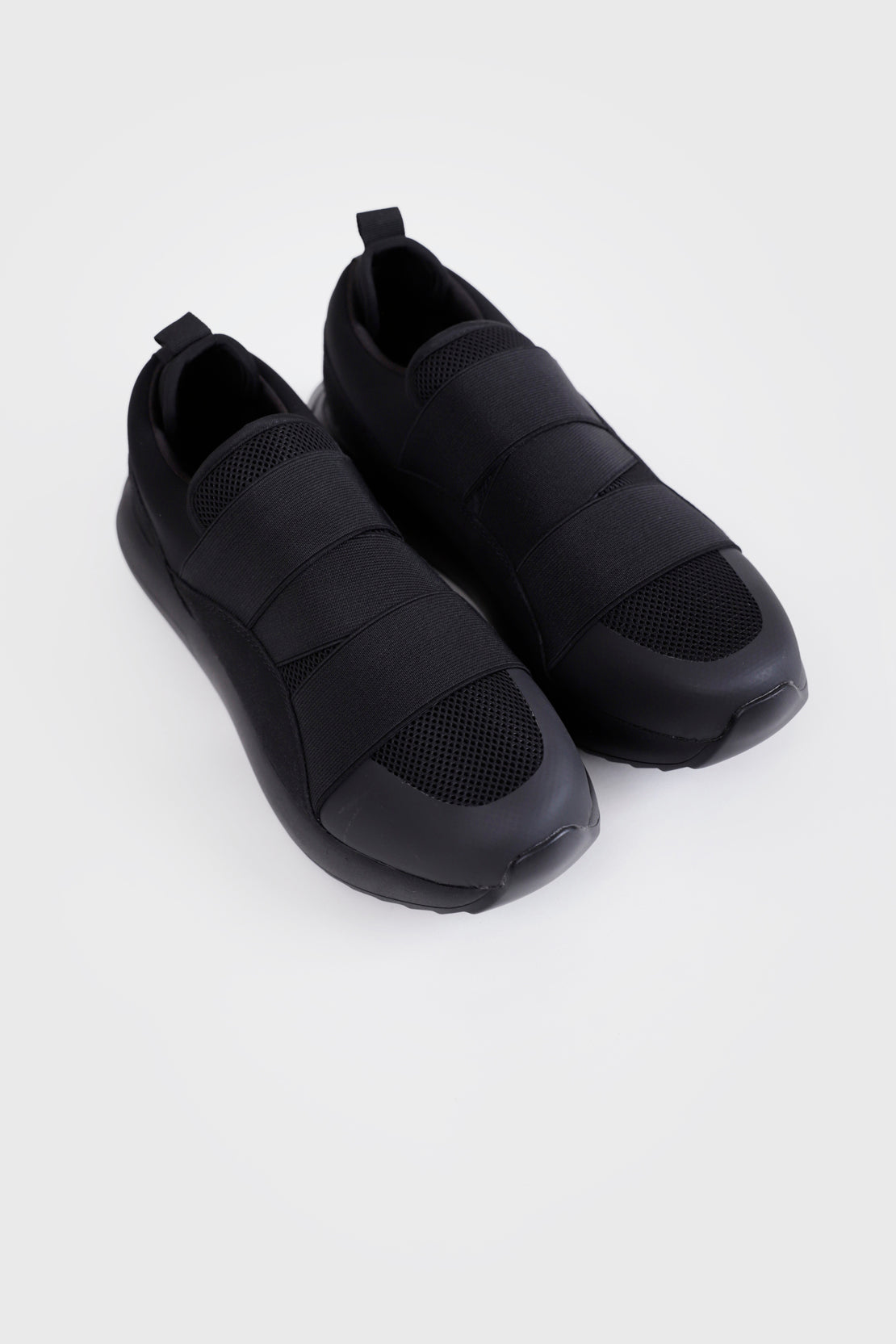 MEN SHOES