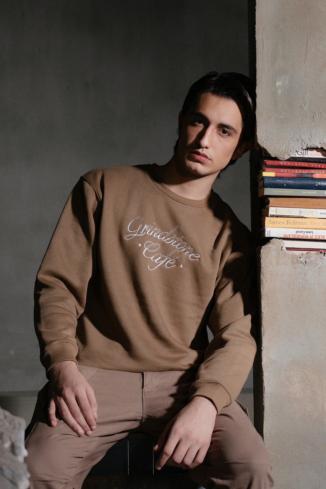 BOX FIT SWEATSHIRT