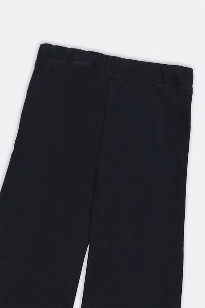 Wide-Leg Jeans